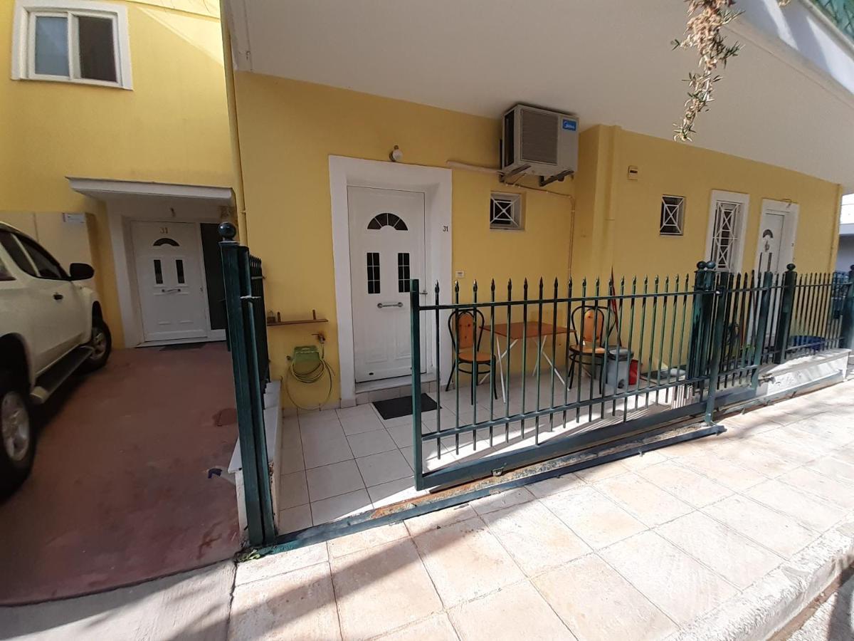 Yellow House Apartamento Calamata Exterior foto