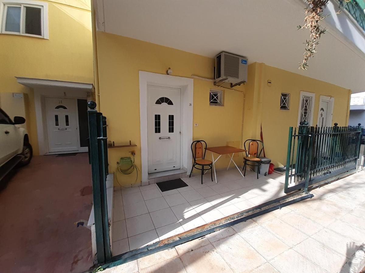 Yellow House Apartamento Calamata Exterior foto